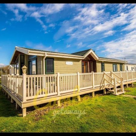 Mp768 - Camber Sands Holiday Park - Huge Lodge - Small Dog Friendly - Sleeps 8 المظهر الخارجي الصورة