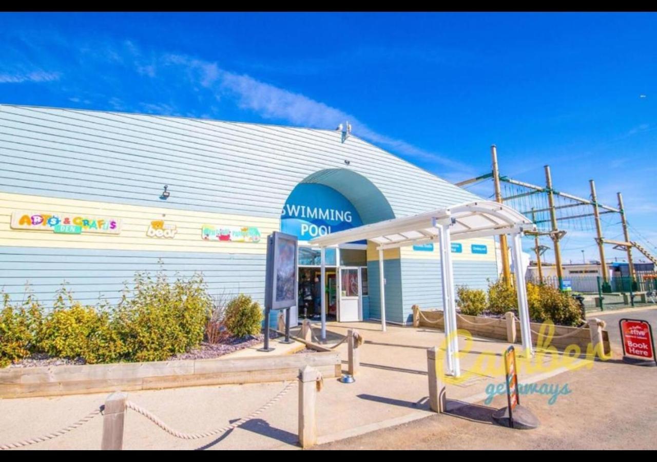 Mp768 - Camber Sands Holiday Park - Huge Lodge - Small Dog Friendly - Sleeps 8 المظهر الخارجي الصورة